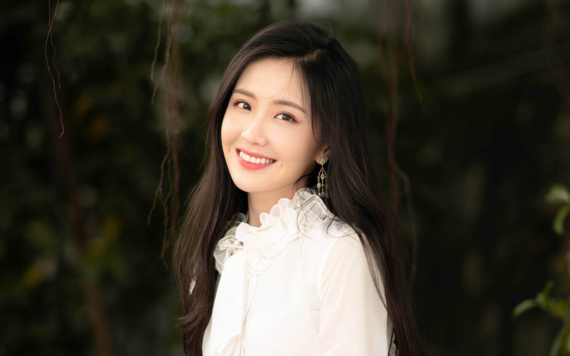 爱游戏真人体育娱乐-托特纳姆热刺新援首秀精彩，球迷欢呼，托特纳姆热刺对